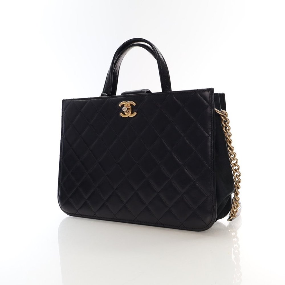 Chanel Black Calfskin Tote Bag - Picture 3 of 14